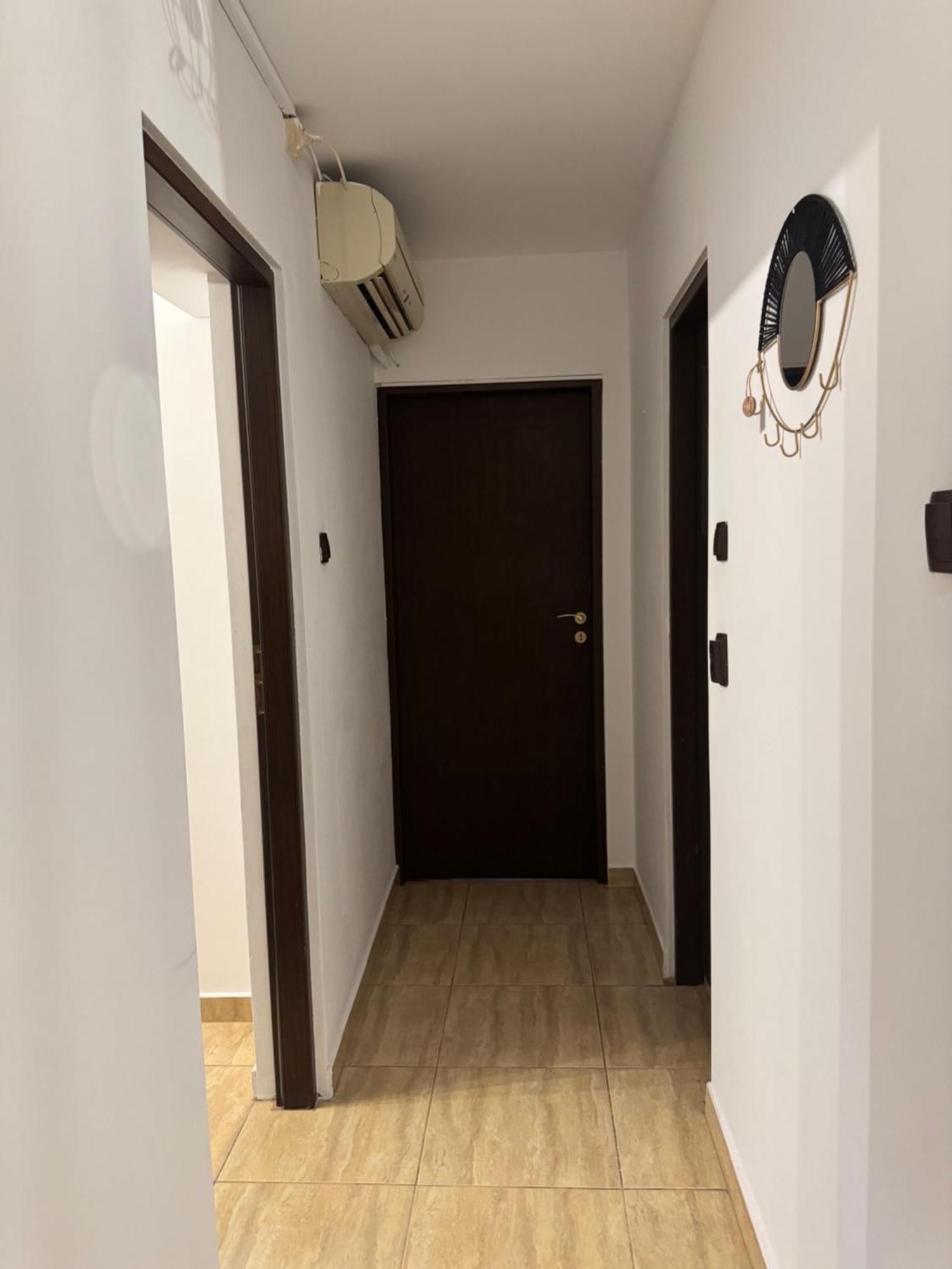 Apartament Zona Marriott-Palatul Parlamentului Bucarest Extérieur photo